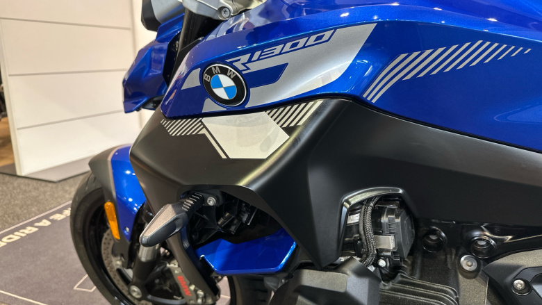 BMW R1300 R SE (25MY)